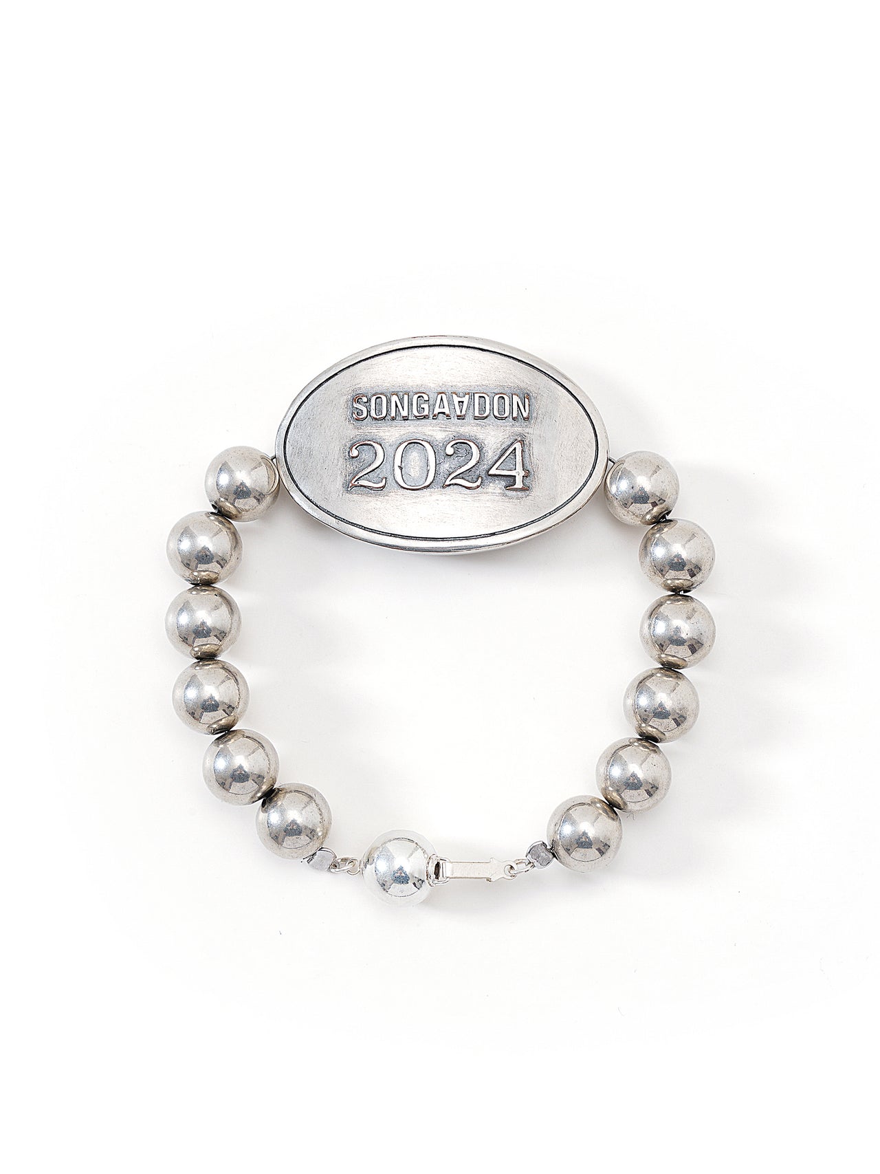 Bath center bracelet